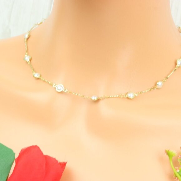 "Minimalist & Elegant Necklace Chain – Perfect for Women & Girls | UNVRC1108 - Picture 7 of 10